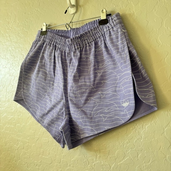 Adidas Light Purple Dolphin Print Elastic Waist Training Shorts Size Large - Picture 6 of 11